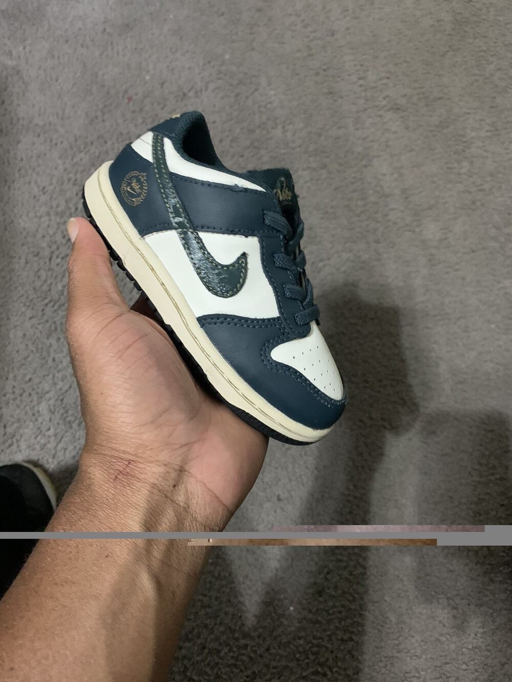 Size 9c- Nike Dunk Low ‘Deep Jungle’ Toddler Sneakers FB9107-301